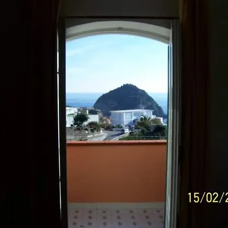 Casa La Perla * Искья