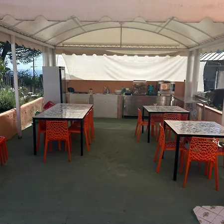 Guest house Casa La Perla *